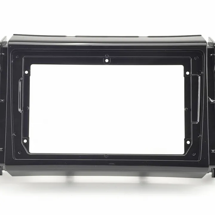 Incar RTY-FC549 Рамка UMS для TOYOTA Fortuner, SW4 2015+, 9" в Саратове
